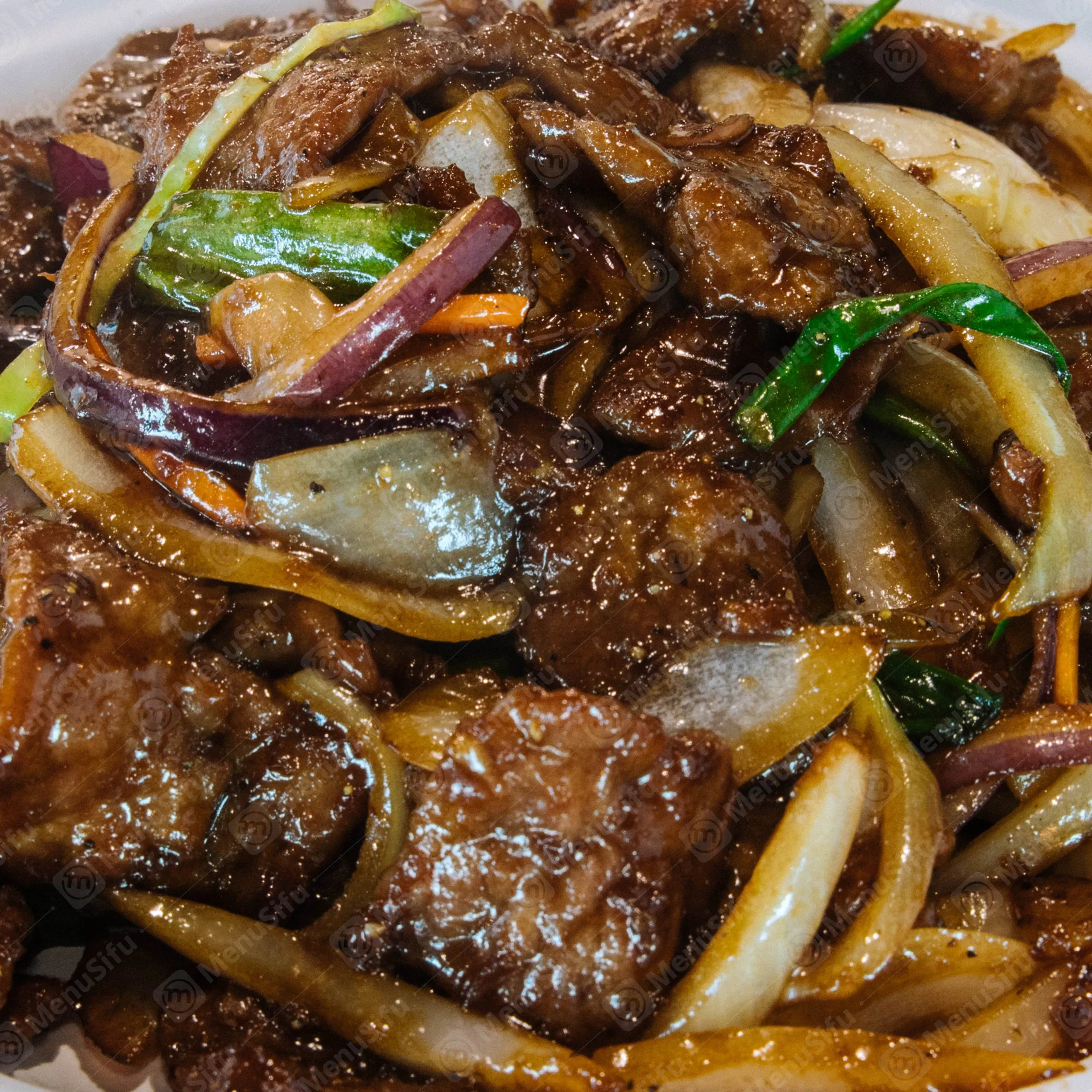 Stir-fried Beef with Onions at Great Wall, Chinese Restaurant in Greenville